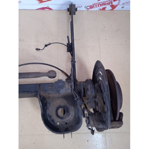 Балка задняя в зборе под ABS Opel Vivaro 2007-2014 93858741